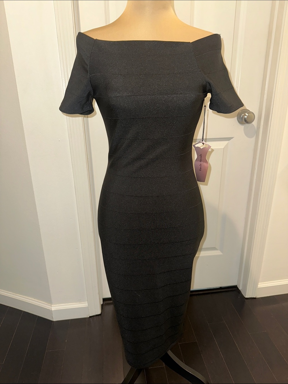 Haute Monde Black Body Con NWT Off Shoulder Dress